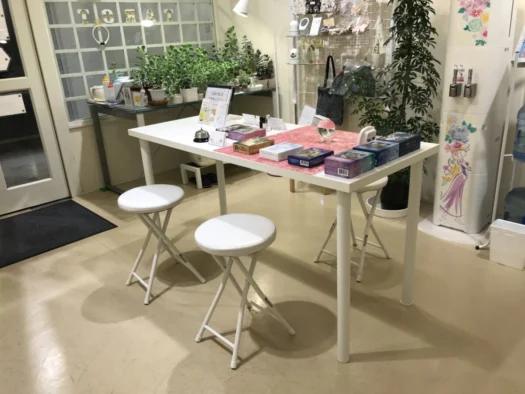 やまがた こころの相談所 | ドキドキ心躍る新しい机「オラクルカード占い」フォーチュンヒーリング