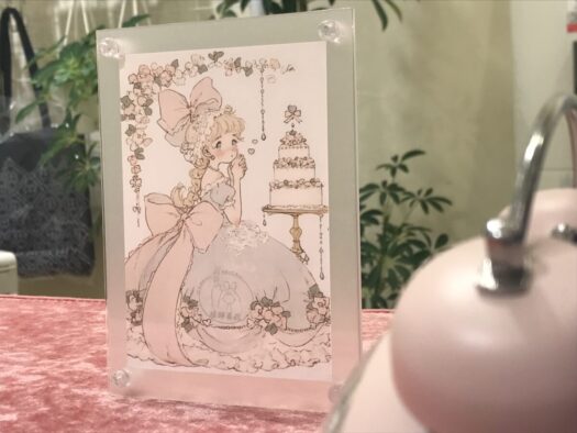 やまがた こころの相談所 | ふんわりピンクのリボンの女の子に癒されて やまがた こころの相談所 | ふんわりピンクのリボンの女の子に癒されて