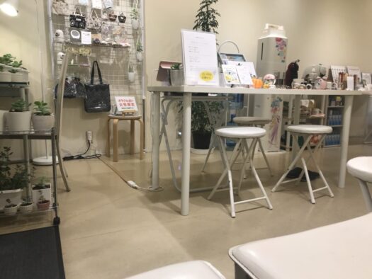 やまがた こころの相談所 | 広い空間で気持ち良いセッションを受ける「タロット占い フォーチュンヒーリング 」